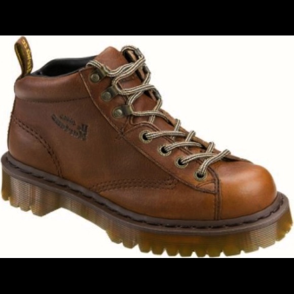 dr martens 8287